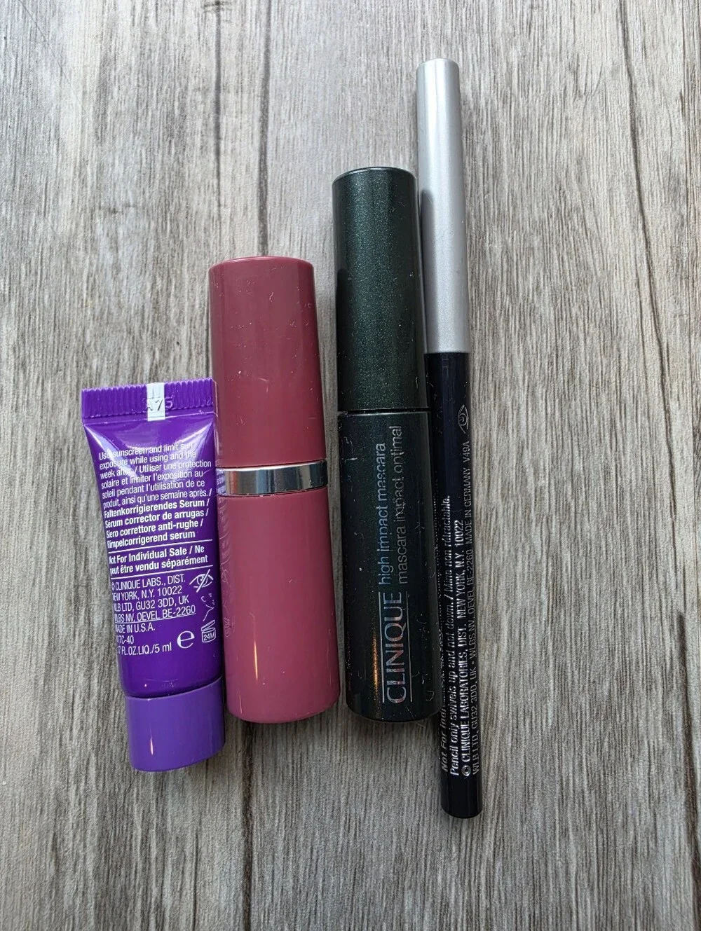 Clinique 13 Love Pop Lipstick + Black Mascara + Intense Black Eyeliner + Serum